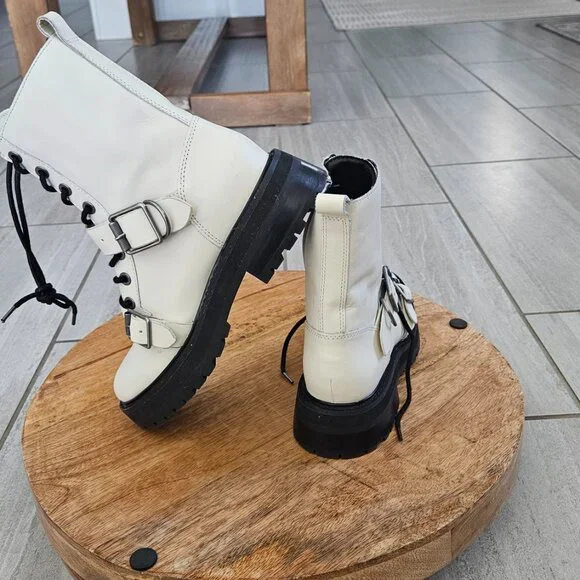 Dolce Vita (NWOB) Ronson combat boots cream and black size 6.5 women NWOT - Picture 5 of 12
